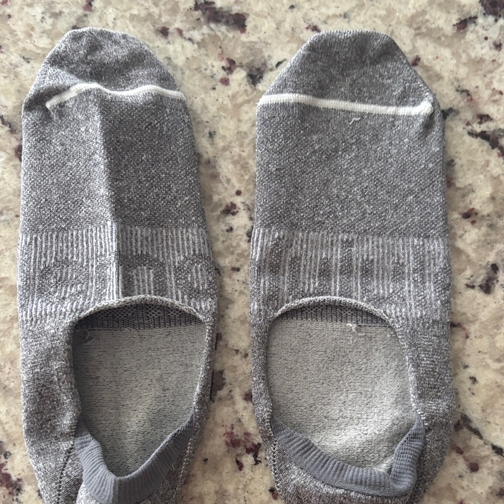 lululemon athletica Heather Gray No-Show Socks